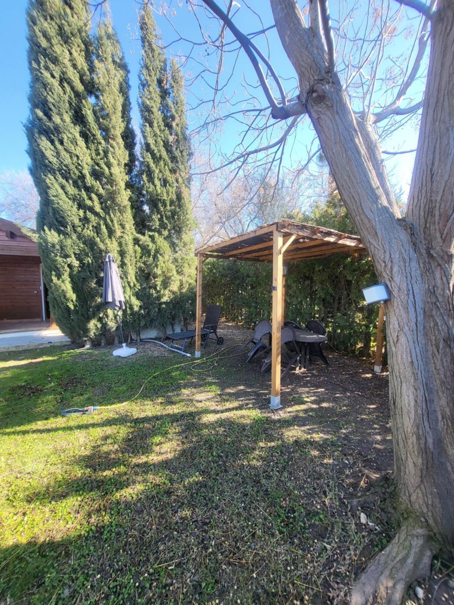 Villa Casa Madera Urbanizacion Socorro Sevilla Exterior foto